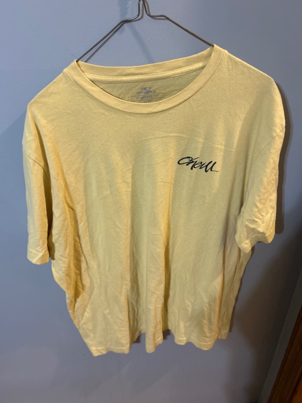 Men’s ONEILL tshirt XL yellow